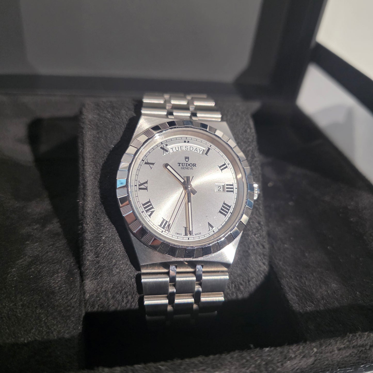 TUDOR Royal 41 mm acier, référence M28600-0001