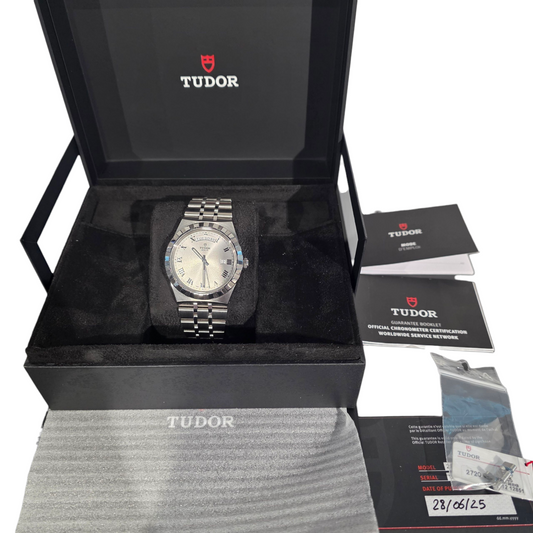 TUDOR Royal 41 mm acier, référence M28600-0001