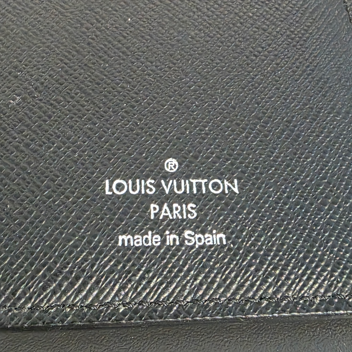 Portefeuille Louis Vuitton Brazza cuir épi noir