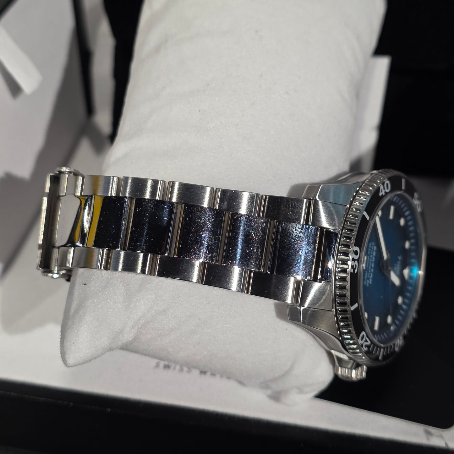 Montre Tissot Seastar 1000 T1208071109100 40mm