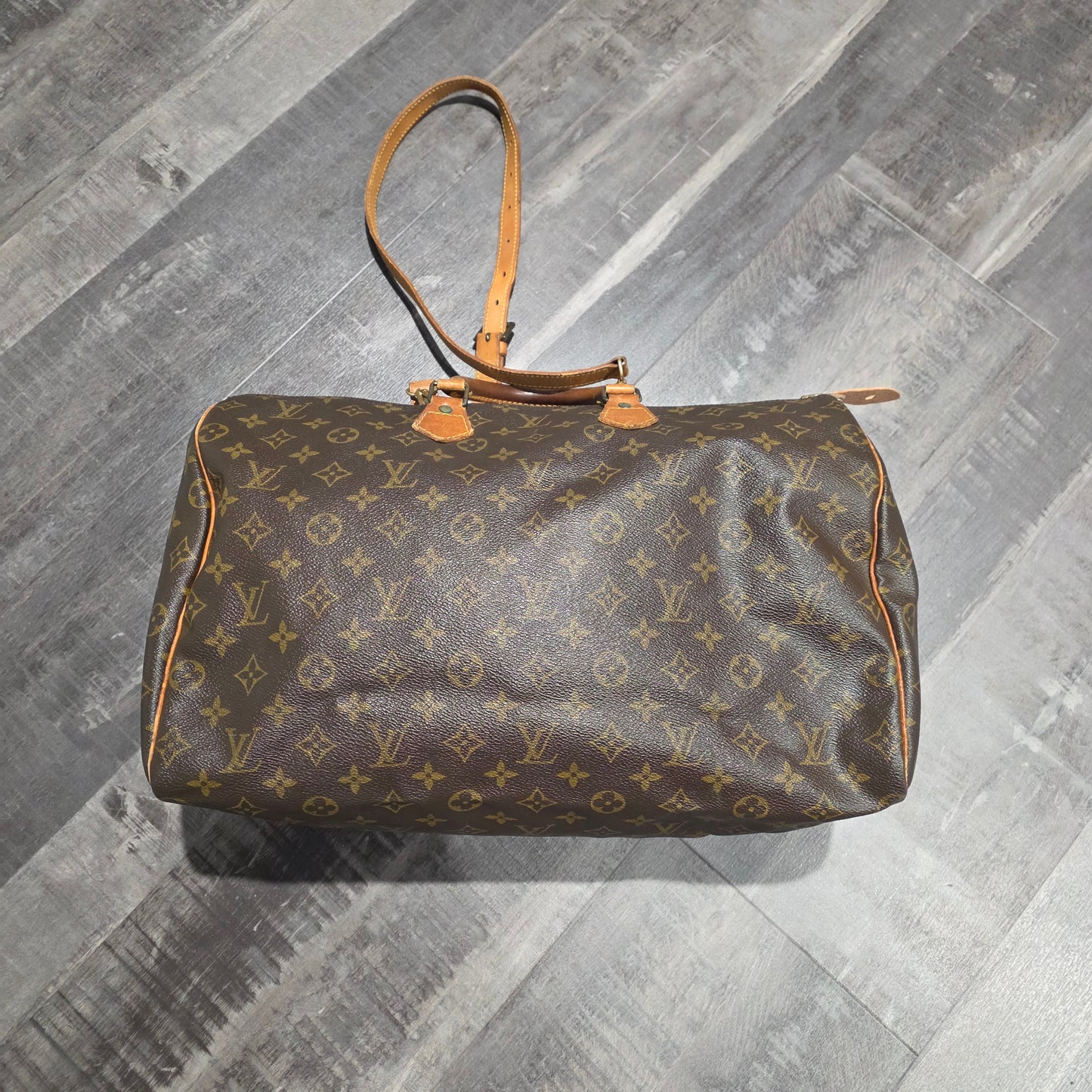 Sac Louis Vuitton Speedy 40