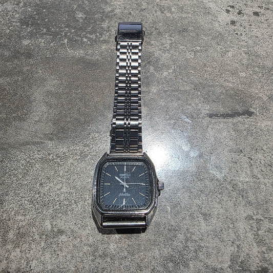 Seiko Silverwave 8221 500A