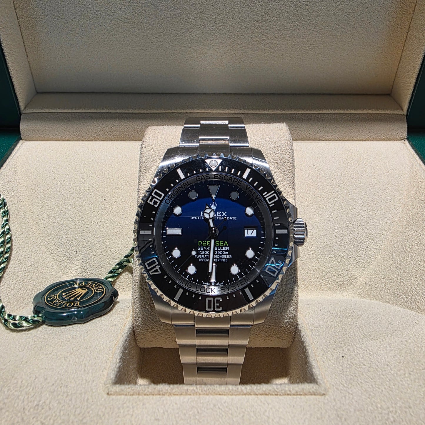 Rolex Sea-Dweller Deepsea 136660