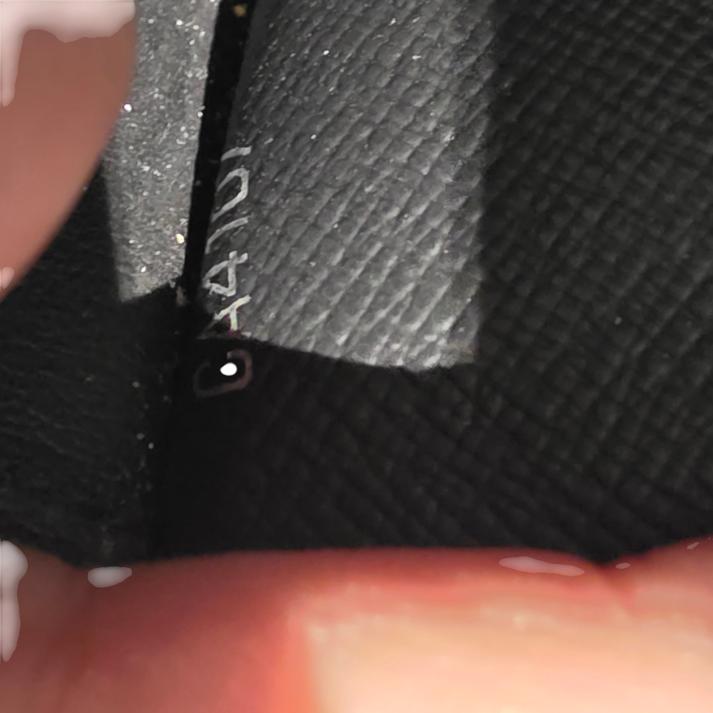 Portefeuille Louis Vuitton Brazza cuir épi noir
